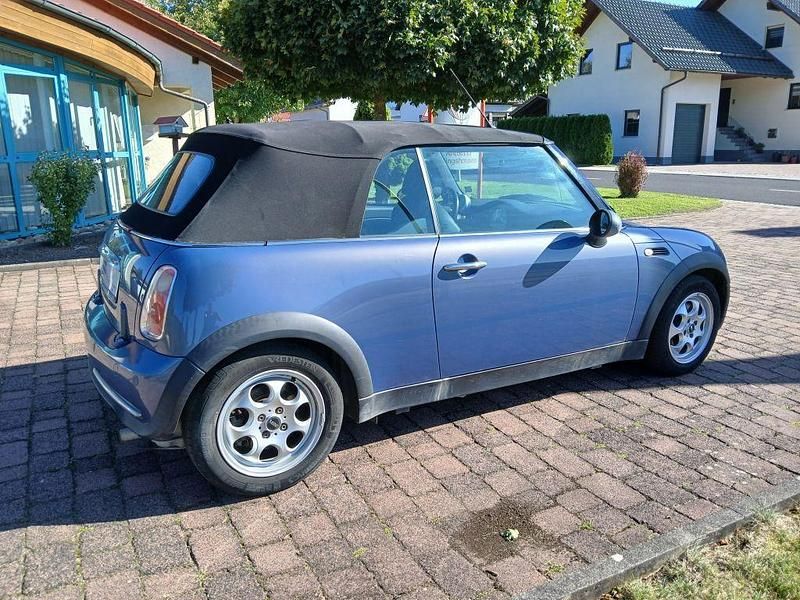 Gebraucht Mini One Cabriolet 90 PS (66 kW) 2006 Blau Cabrio