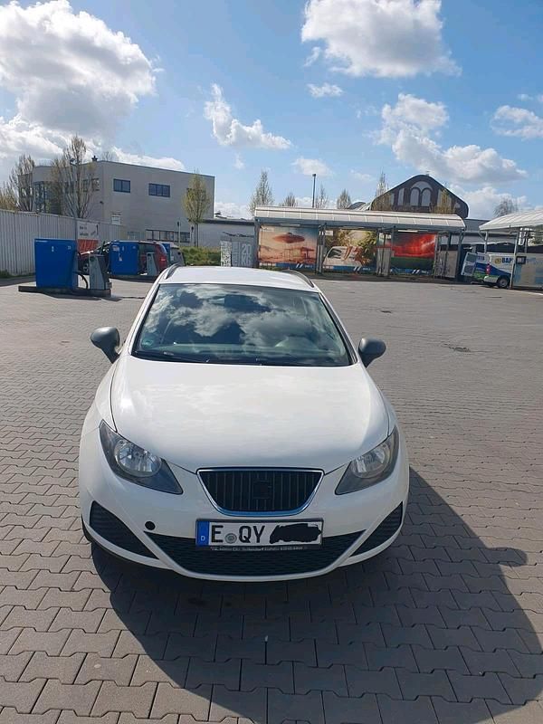 Gebraucht Seat Ibiza ST 105 PS (77 kW) 2010 Weiß Kombi