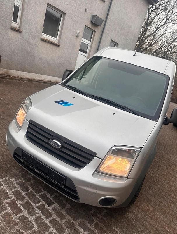 Gebraucht Ford Transit Connect 88 PS (64 kW) 2011 Silber Van / Kleinbus