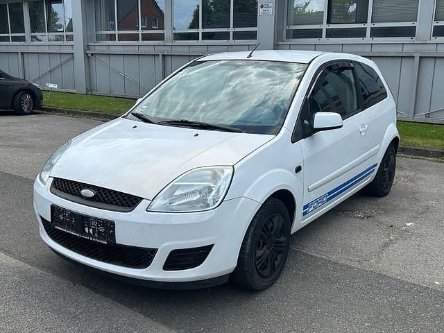 Weiß Gebraucht 2008 Ford Fiesta Sport Kleinwagen | 1.790 € (Fairer Preis) - Bild 1/4