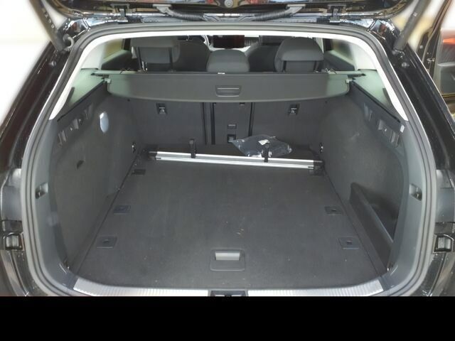 Gebraucht Skoda Superb Selection 150 PS (110 kW) 2024 Braun Kombi