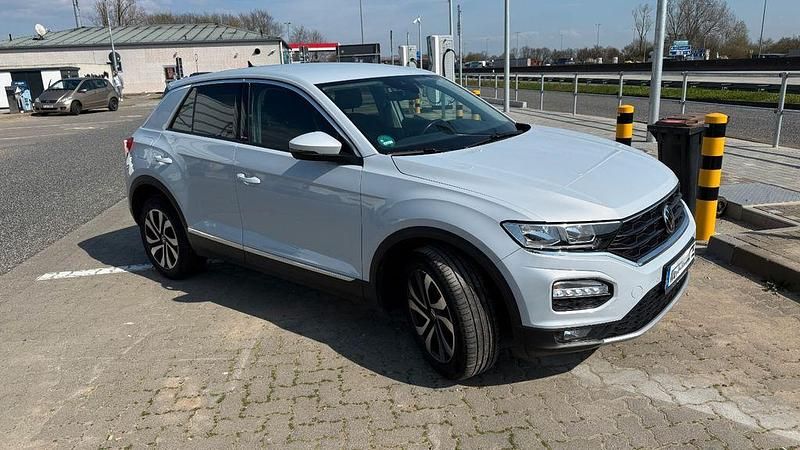 Gebraucht VW T-Roc Active 150 PS (110 kW) 2021 Weiß SUV