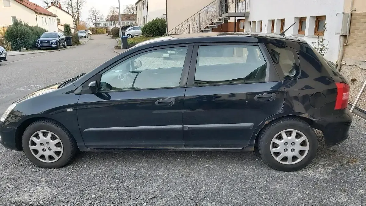 Usata Honda Civic 2004 Nero Utilitaria