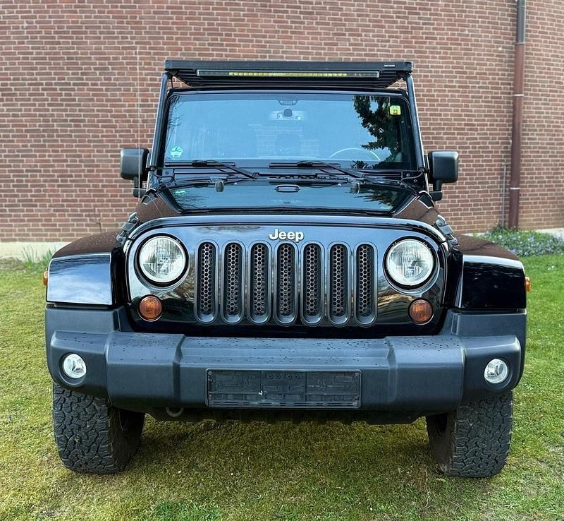 Gebraucht Jeep Wrangler Overland 200 PS (147 kW) 2013 Schwarz SUV