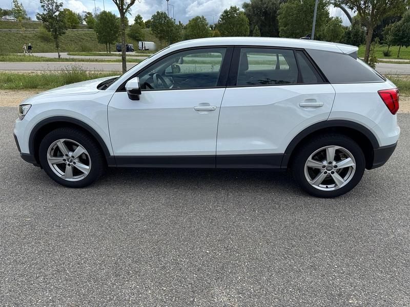 Gebraucht Audi Q2 Comfort 116 PS (85 kW) 2020 Weiß SUV