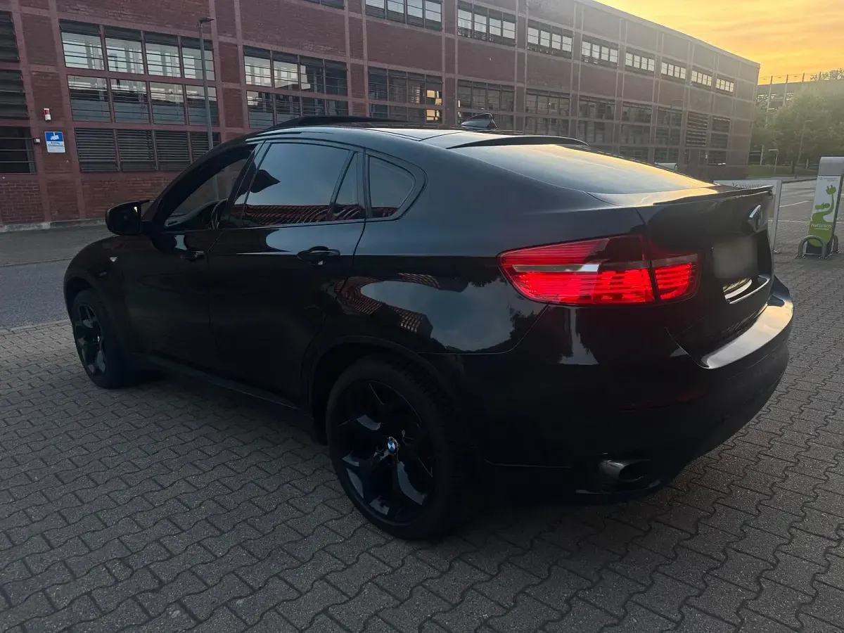 Käytetty BMW X6 245 HP (180 kW) 2012 Musta Katumaasturi