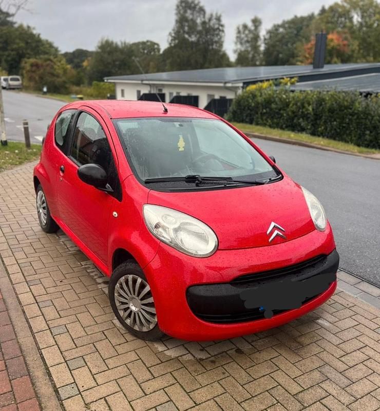 Rot Gebraucht 2007 Citroën C1 Kleinwagen | 1.650 € (Fairer Preis) - Bild 1/4