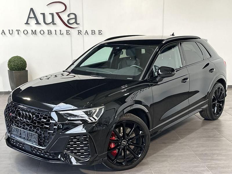 Gebraucht Audi RS Q3 Ambiente 400 PS (294 kW) 2023 Mythos black SUV