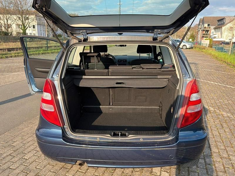 Usata Mercedes A170 116 CV (85 kW) 2005 Blu Monovolume