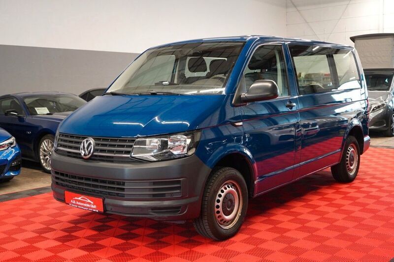 Blau Gebraucht 2017 VW T6 Van | 10.750 € - Bild 1/4