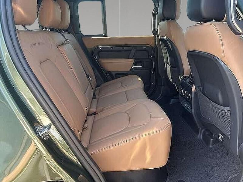 Gebraucht Land Rover Defender 353 PS (259 kW) 2026 SUV