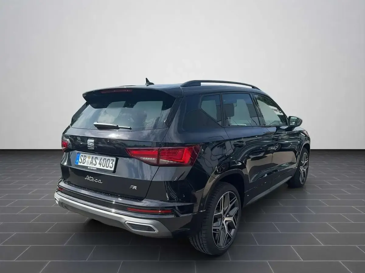 Gebraucht Seat Ateca FR 150 PS (110 kW) 2024 Magic schwarz metallic (metallic) SUV