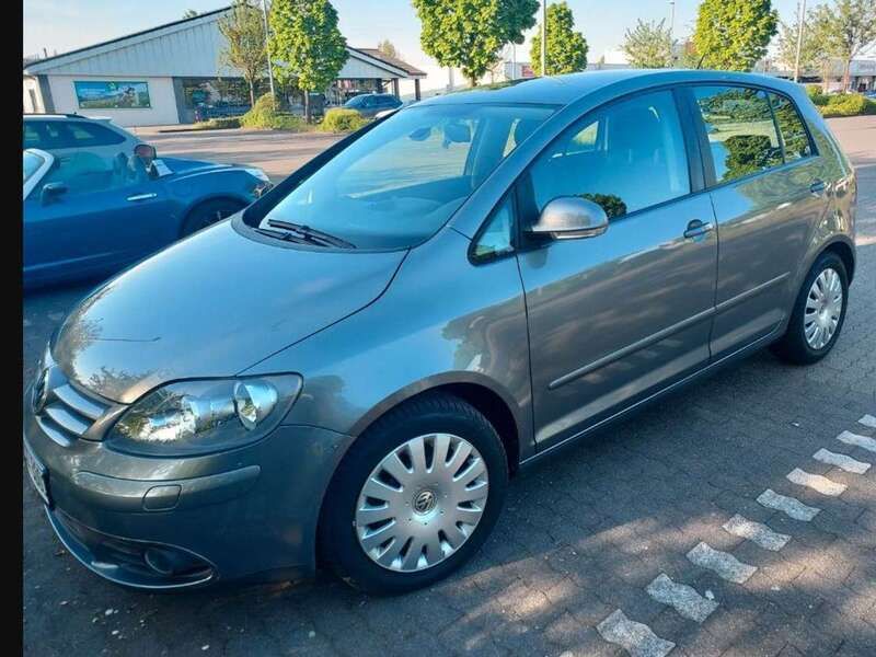 Grau Gebraucht 2007 VW Golf Plus Cross Trendline Van / Kleinbus | 3.150 € (Superpreis) - Bild 1/4