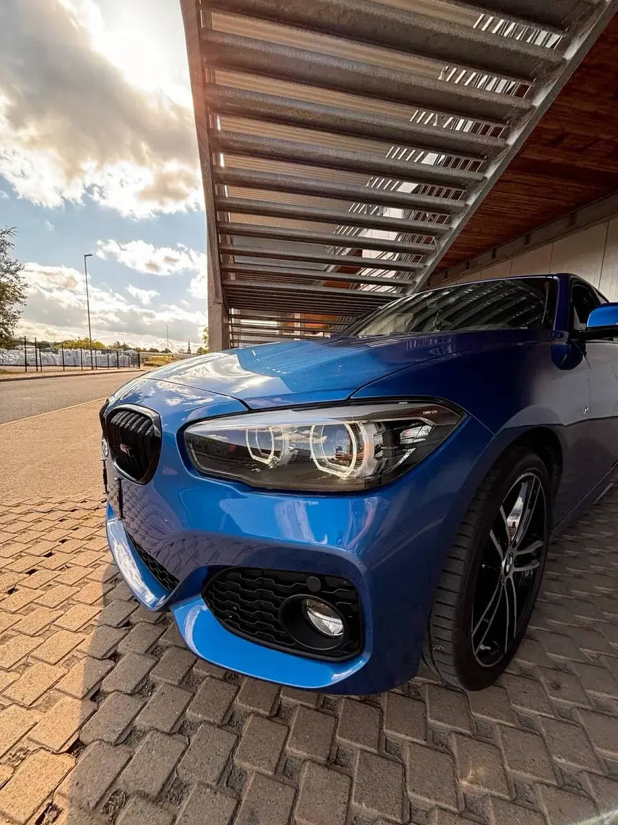 Używany BMW 118 Shadowline 136 KM (100 kW) 2017 Niebieski Hatchback