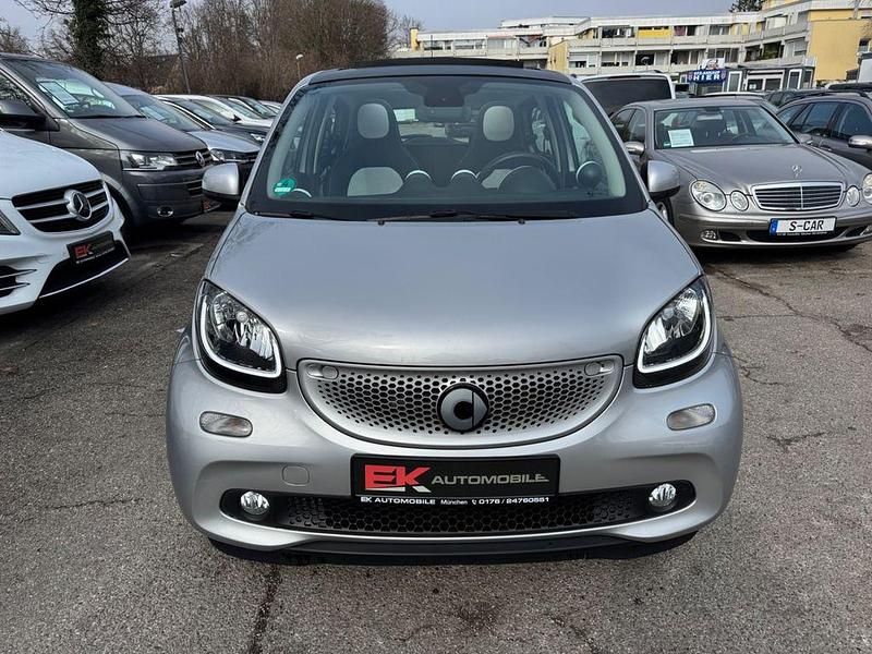 Gebraucht Smart ForFour Basis 90 PS (66 kW) 2015 Silber Kleinwagen