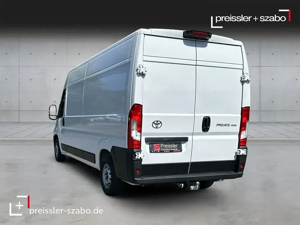 Gebraucht Toyota Proace H2 140 PS (102 kW) 2024 Weiß Van / Kleinbus