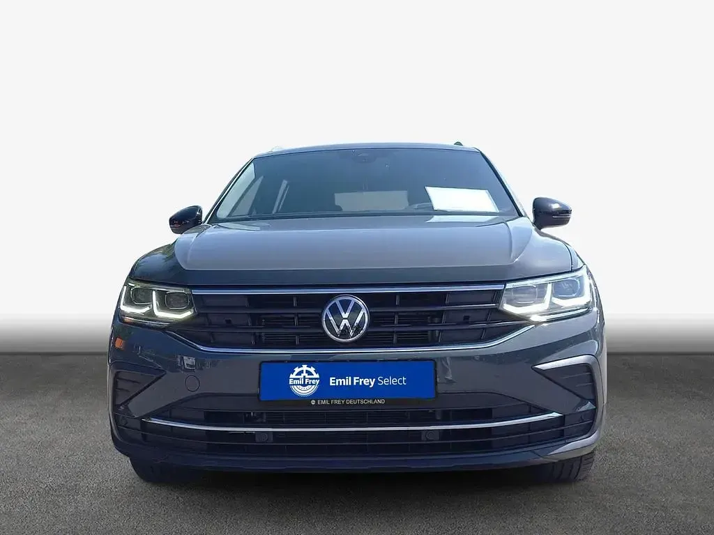 Gebraucht VW Tiguan Active 150 PS (110 kW) 2021 Grau SUV