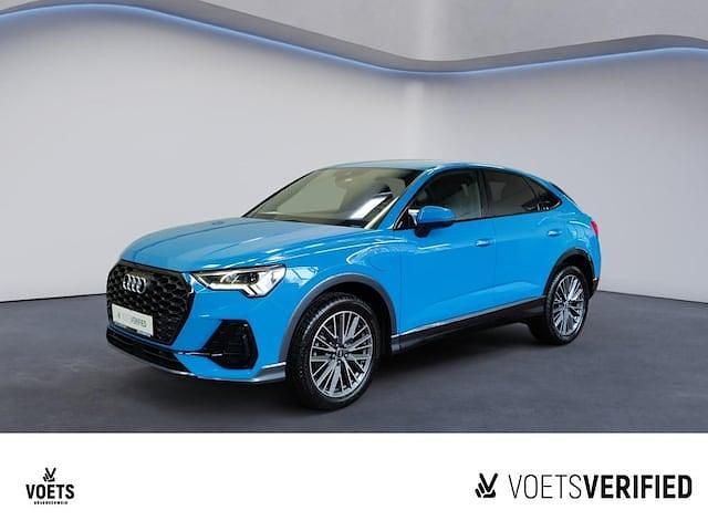 Turboblau Gebraucht 2021 Audi Q3 Sportback Ambiente SUV | 32.320 € (Fairer Preis) - Bild 1/4