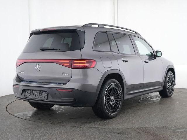 Grau Gebraucht 2025 Mercedes EQB300 Night SUV | 42.830 € (Teuer) - Bild 1/4
