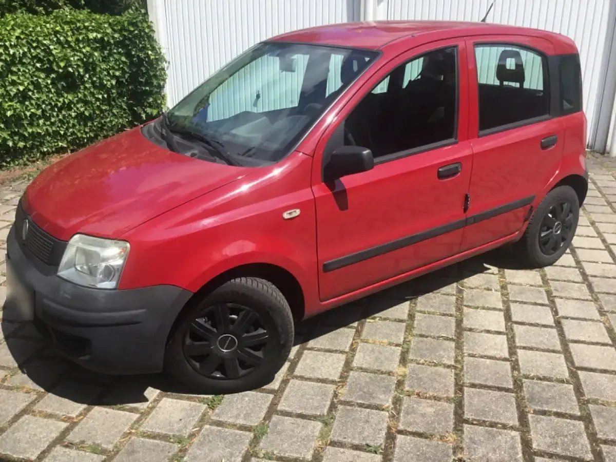 Gebraucht Fiat Panda 60 PS (44 kW) 2009 Rot Kleinwagen