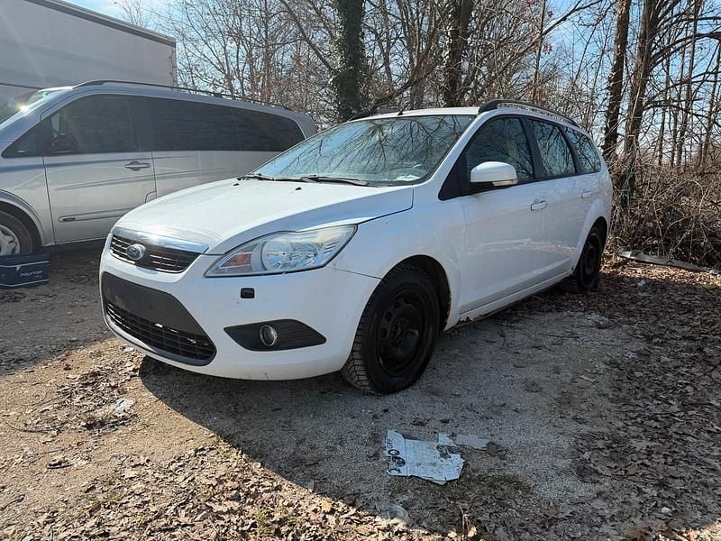 Second-hand Ford Focus 101 CP (74 kW) 2009 Alb Break
