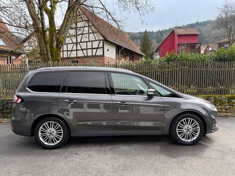 Usata Ford Galaxy Titanium 190 CV (139 kW) 2020 Grigio Monovolume