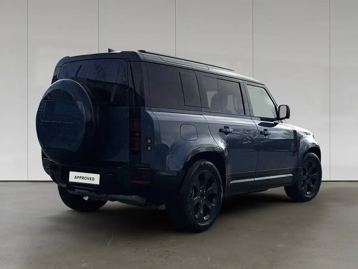 Gebraucht Land Rover Defender SE Dynamic 304 PS (223 kW) 2026 Tasman blue SUV