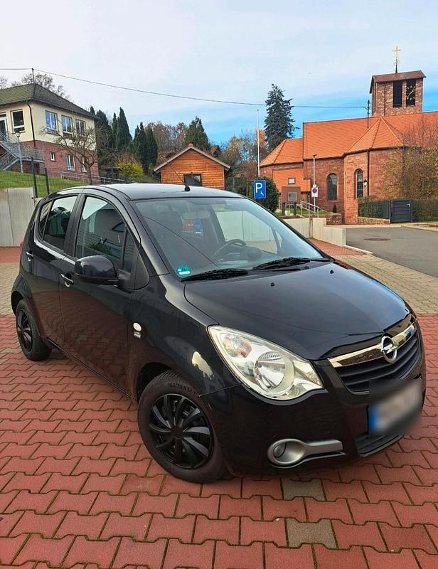 Gebraucht Opel Agila 94 PS (69 kW) 2012 Schwarz Kleinwagen