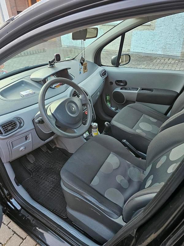 Gebraucht Renault Modus 75 PS (55 kW) 2007 Schwarz Van / Kleinbus