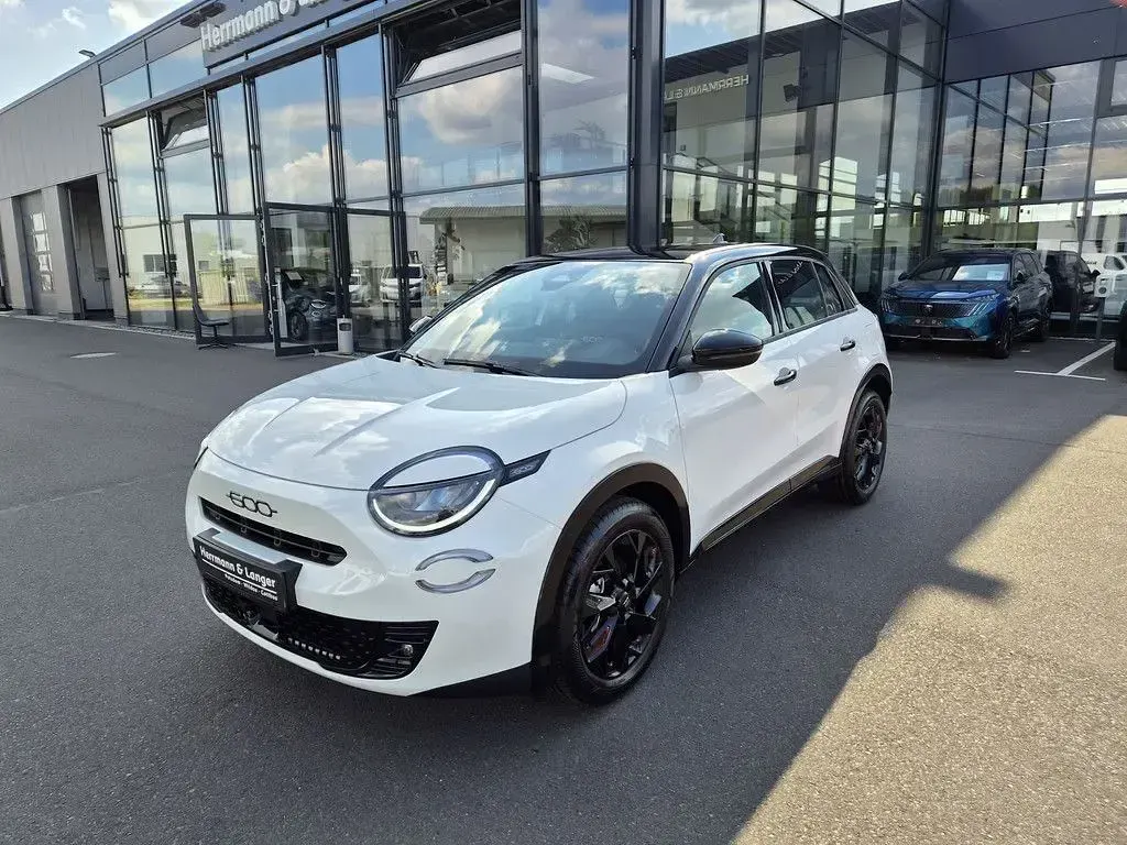 Neu Fiat 600 Street 101 PS (74 kW) 2026 SUV