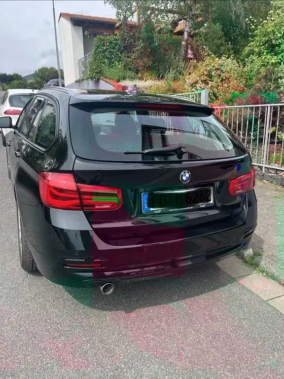 Gebraucht BMW 318 Advantage 150 PS (110 kW) 2018 Schwarz Kombi