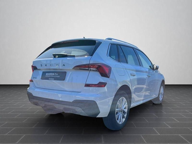 Gebraucht Skoda Kamiq Selection 116 PS (85 kW) 2025 Moonweiß perleffekt SUV