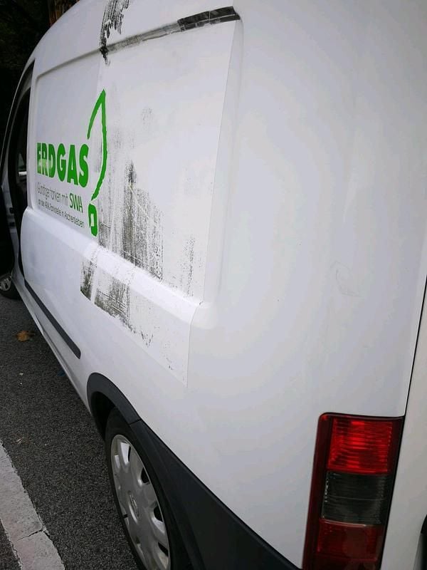 Usado Opel Combo 98 HP (72 kW) 2006 Branco Monovolume