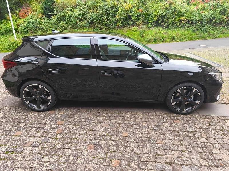 Gebraucht Cupra Leon 150 PS (110 kW) 2025 Schwarz Limousine