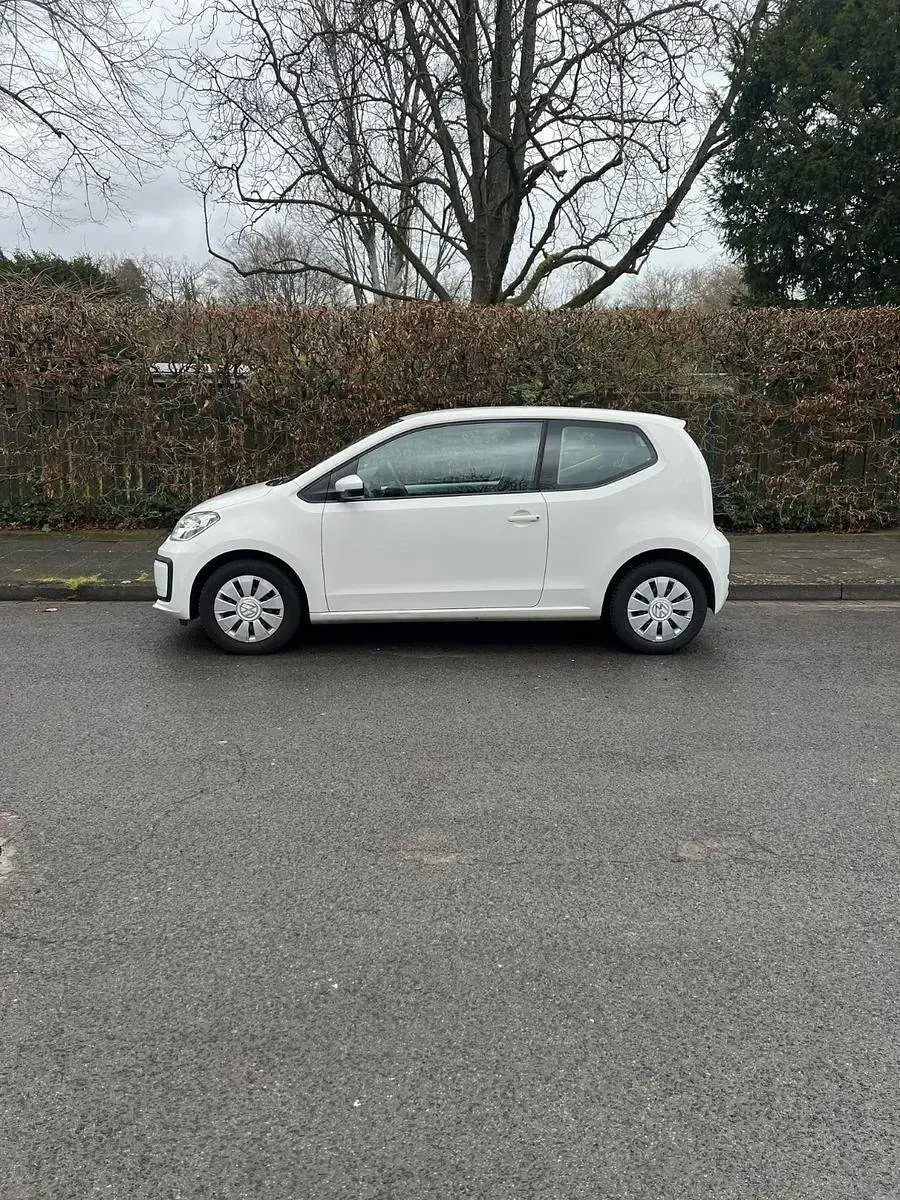Gebraucht VW up! 60 PS (44 kW) 2016 Weiß Kleinwagen