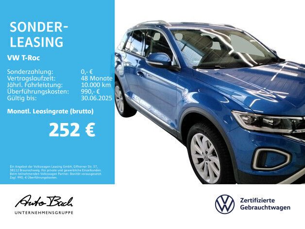 Blau (ravennablau metallic) Gebraucht 2024 VW T-Roc Pro SUV | 29.740 € (Fairer Preis) - Bild 1/4