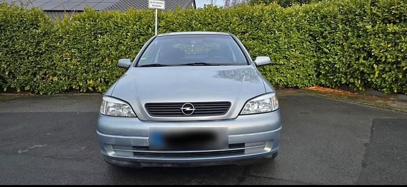 Brugt Opel Astra 2001 Sølv Coupe