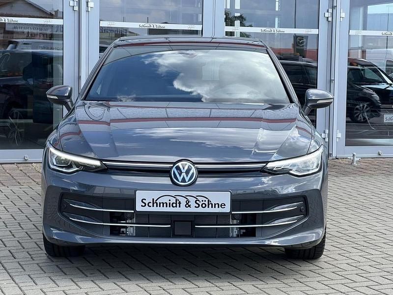 Gebraucht VW Golf VIII Edition 150 PS (110 kW) 2024 Schwarz Limousine