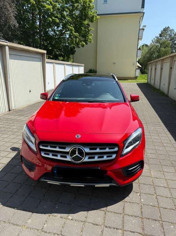 Rot Gebraucht 2018 Mercedes GLA250 AMG line SUV | 23.000 € (Guter Preis) - Bild 1/4