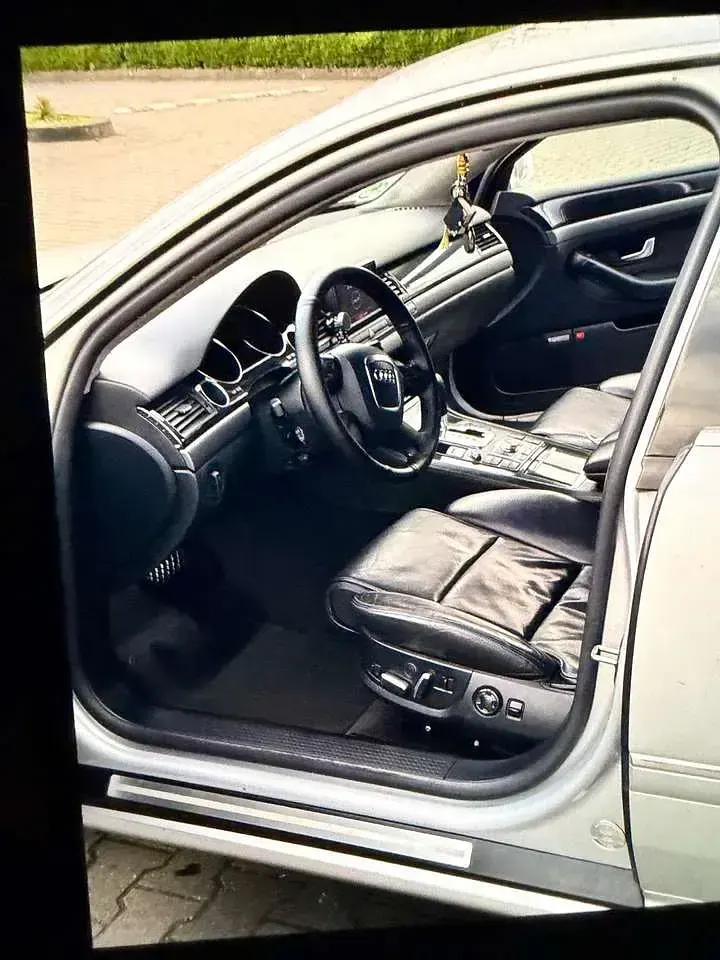 Gebraucht Audi A8L 334 PS (245 kW) 2005 Silber Limousine