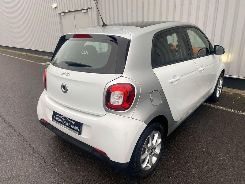 Gebraucht Smart ForFour 71 PS (52 kW) 2015 Weiß Kleinwagen