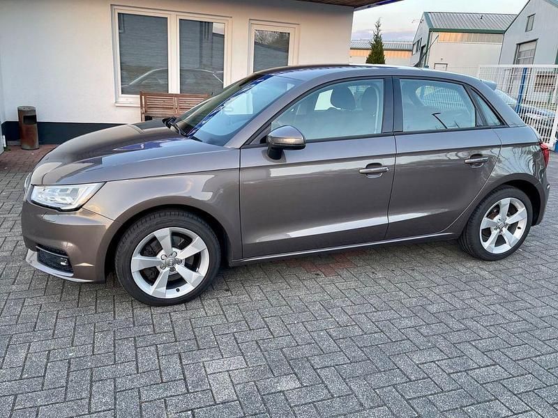 Gebraucht Audi A1 Sportback Sport 125 PS (91 kW) 2016 Braun Kleinwagen