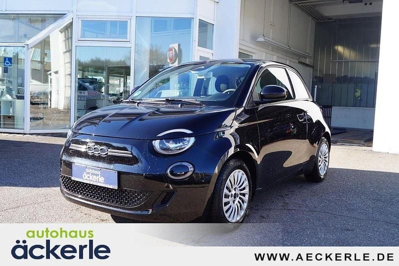 Gebraucht Fiat 500e Action 69 kW (95 PS) 2022 Colore esterno (onyx schwarz) Kombi