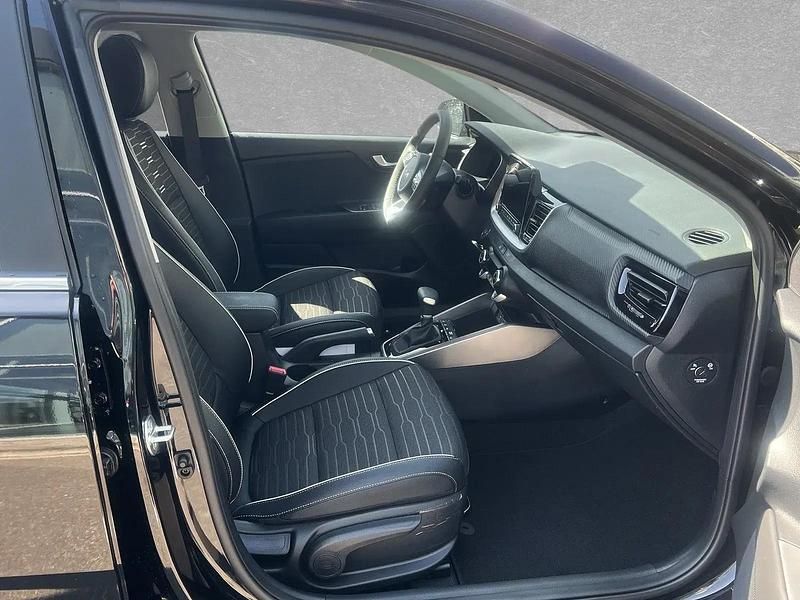 Gebraucht Kia Stonic 101 PS (74 kW) 2025 Andere SUV