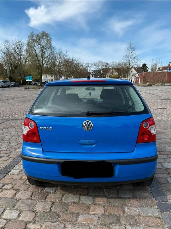 Gebraucht VW Polo 54 PS (39 kW) 2005 Blau Kleinwagen