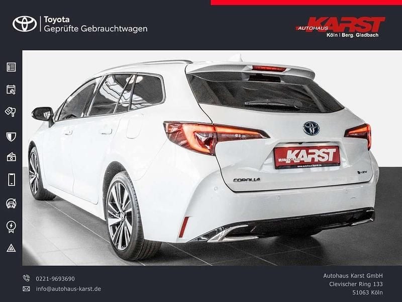 Neu Toyota Corolla 141 PS (103 kW) 2025 Schneeweiß Kombi