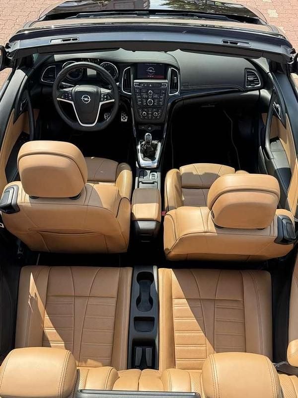 Gebraucht Opel Cascada Edition 194 PS (142 kW) 2014 Cabrio