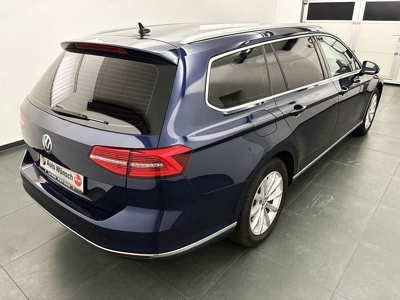 Gebraucht VW Passat Highline 150 PS (110 kW) 2017 Blau Kombi