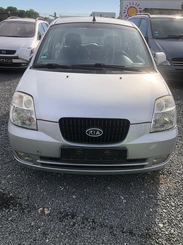 Silber Gebraucht 2006 Kia Picanto Kleinwagen | 2.255 € (Teuer) - Bild 1/4