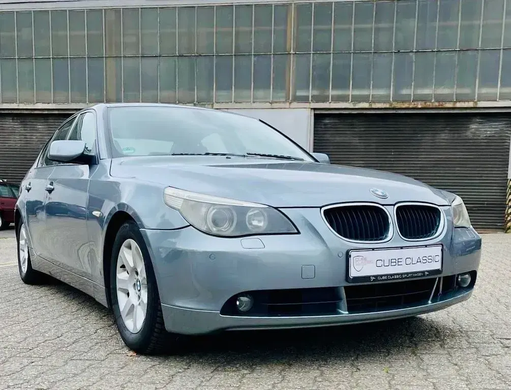 Gebraucht BMW 530 Performance 231 PS (169 kW) 2003 Silber Limousine